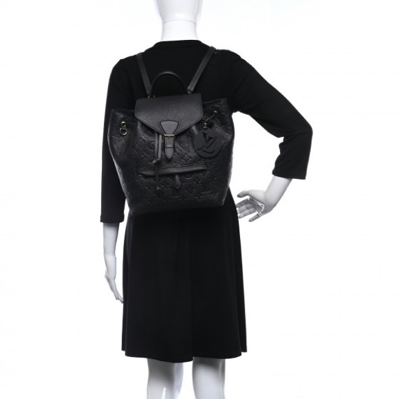 LOUIS VUITTON
Empreinte Montsouris PM Black Backpack (online edition only) - Picture 16 of 16